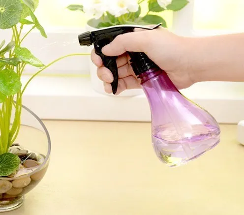 Multifunctional spray bottle